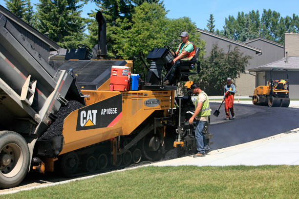 Best Driveway Paving Company  in Kearney Park, MS